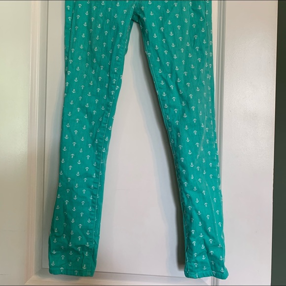 Like new anchor jeans - Picture 2 of 2